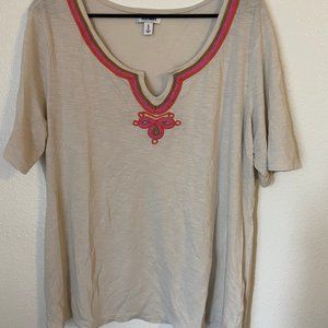 Short Sleeve Cream top with embroidery